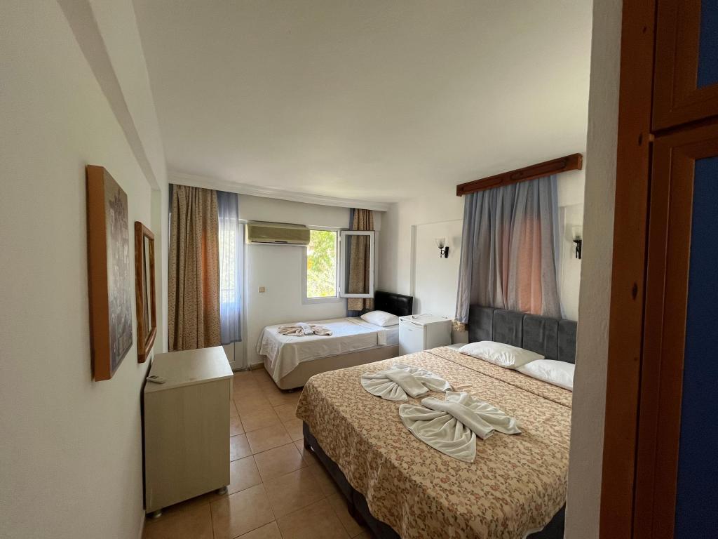 RED Hotel — 5