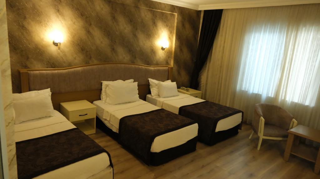 Ravanda Hotel — 9