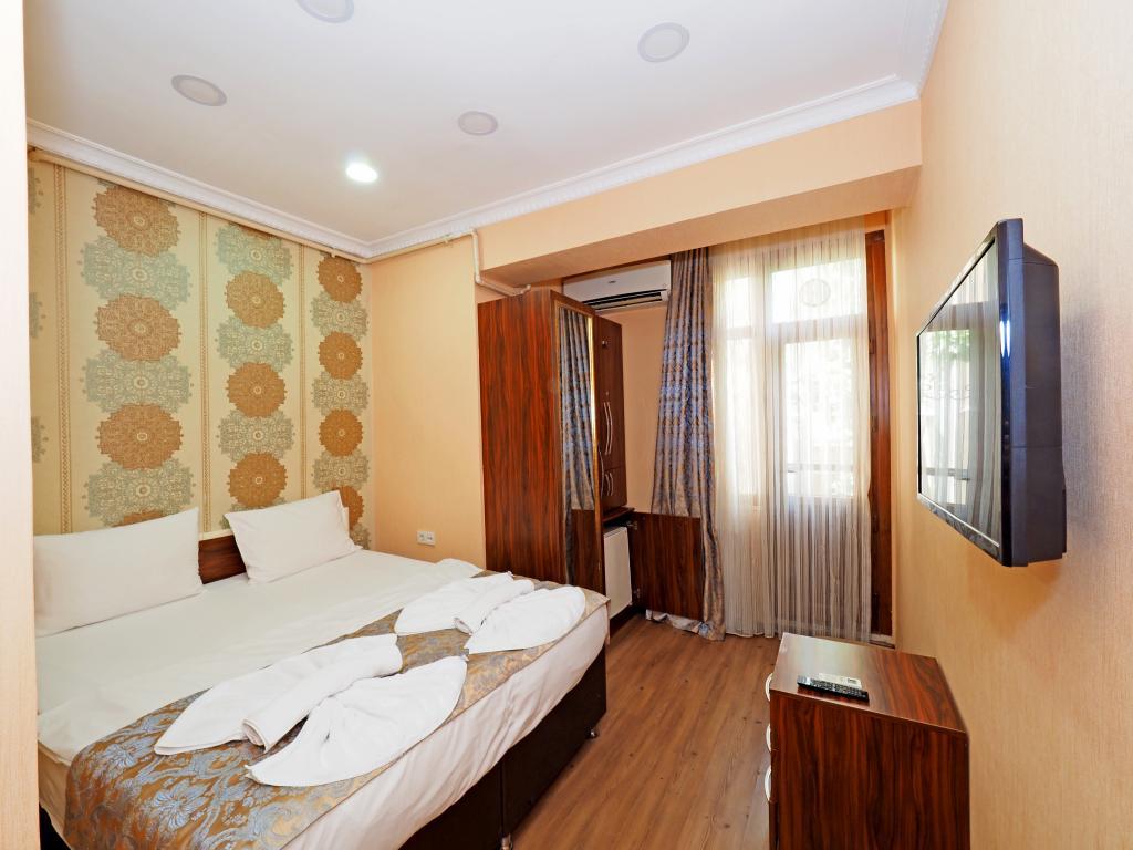 Renova Hotel Fatih — 2