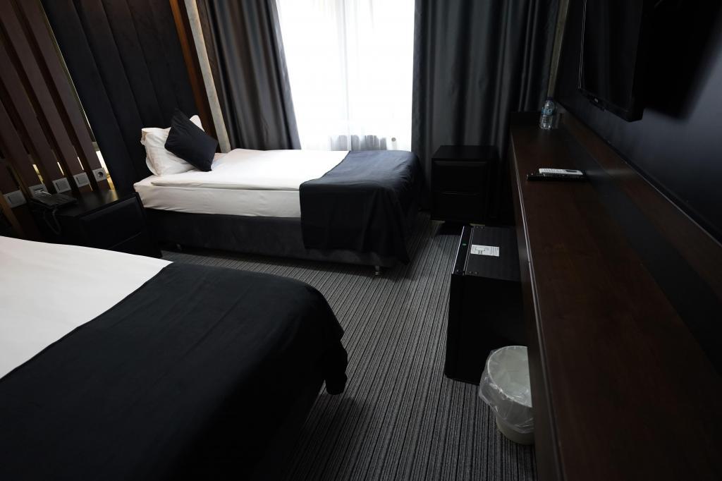 Rer Hotel — 3