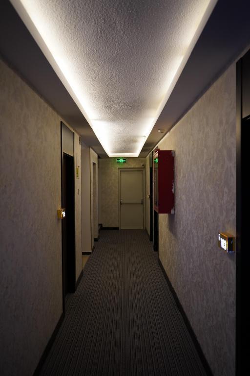Rer Hotel — 6