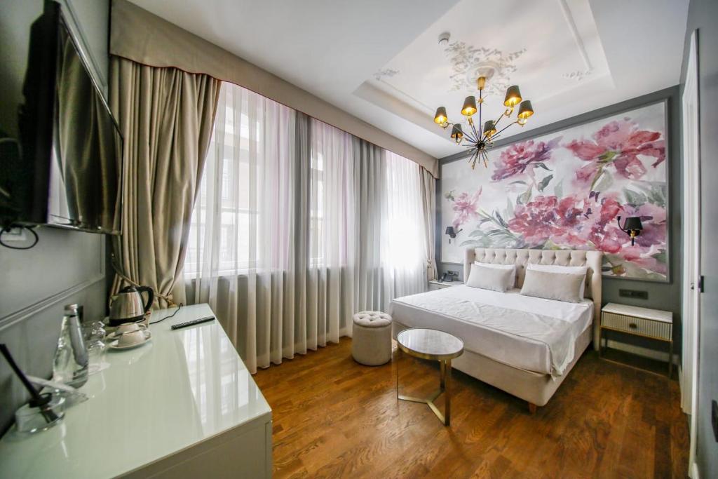 Royal Tophane Hotel — 6