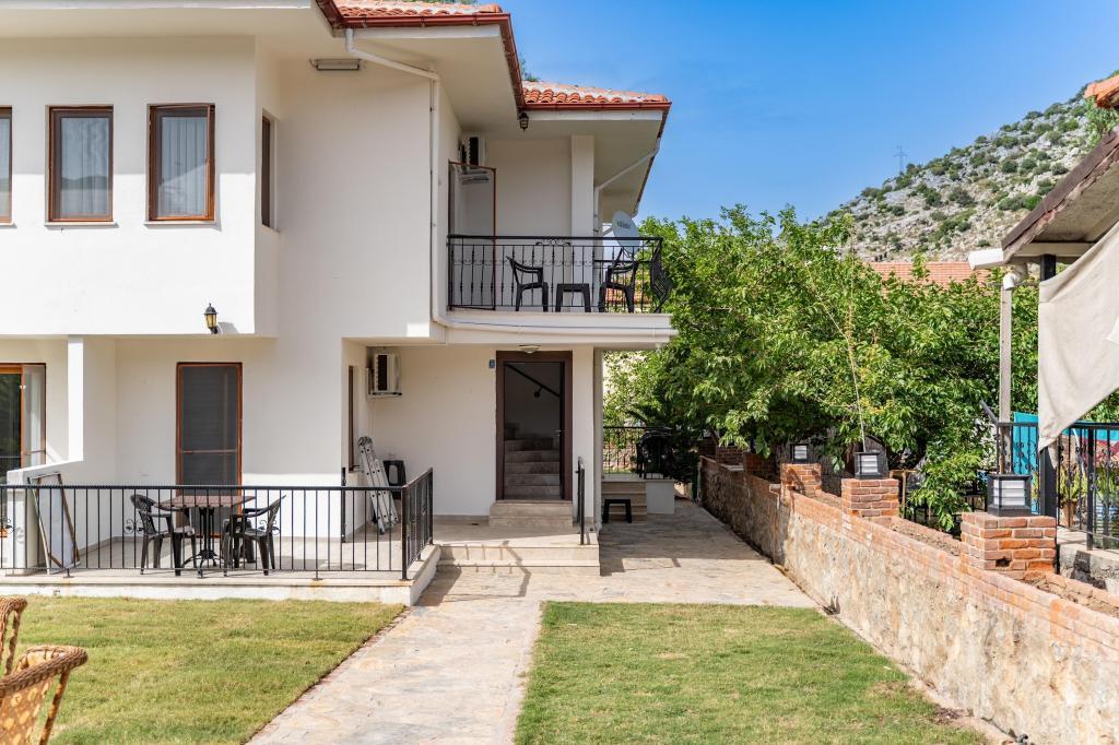 Saygın Selimiye — 5
