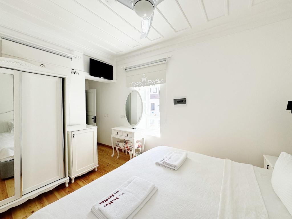 Serhas Hotel — 10