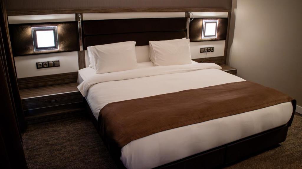 Sam Royal Hotel — 8