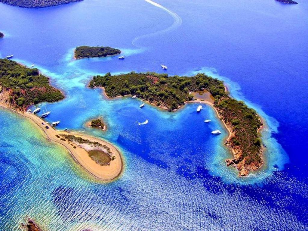 Santana Göcek — 8