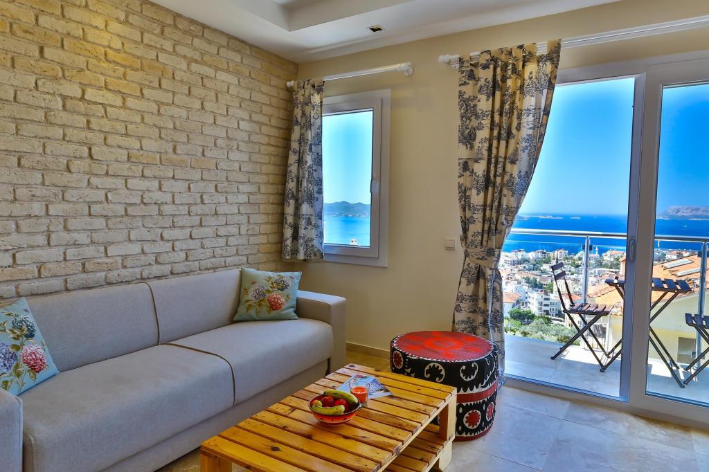 Saylam Suites