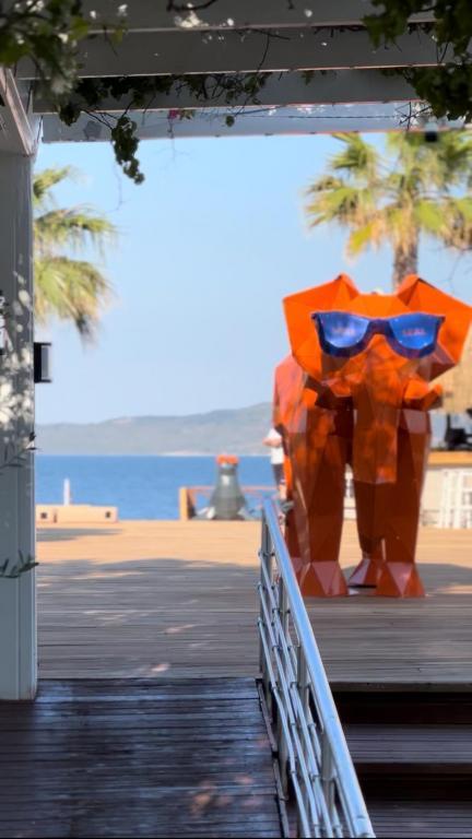 Seal Beach Otel Karaburun — 2