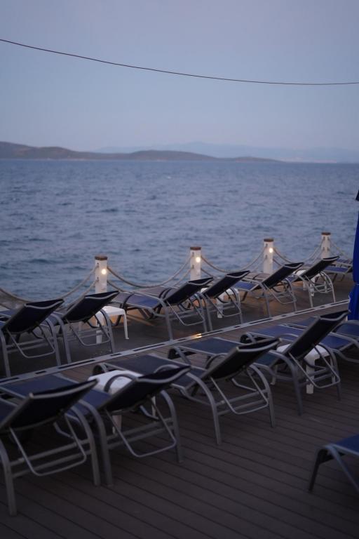 Seal Beach Otel Karaburun — 5