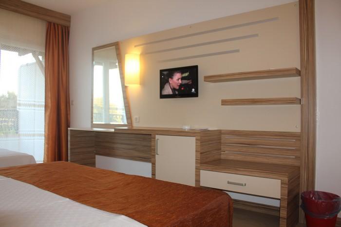 Serhan Hotel — 4