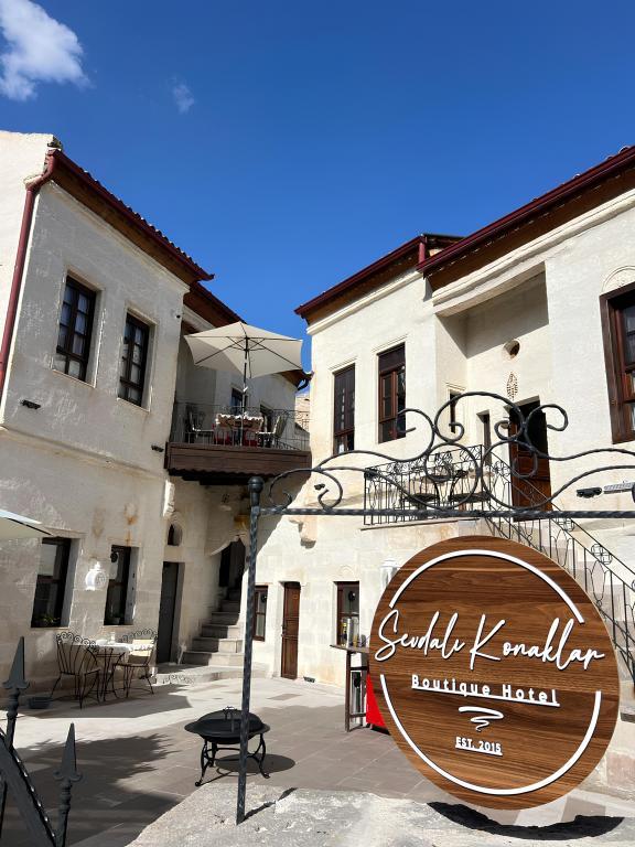 Sevdalı Konaklar — 1