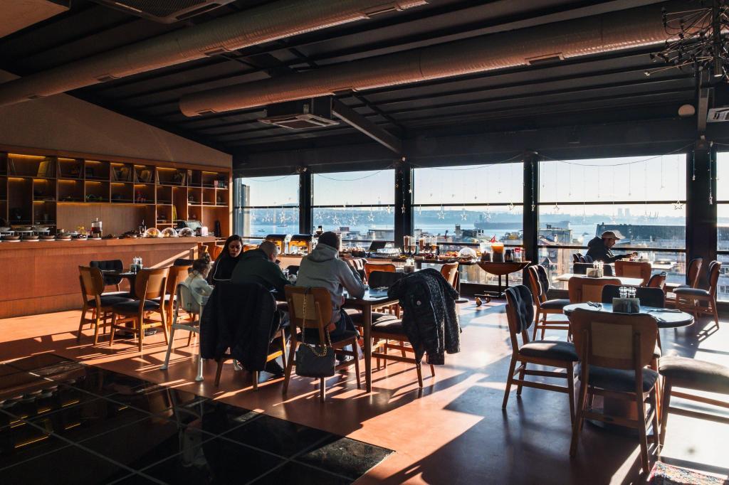 SuB Karaköy — 2