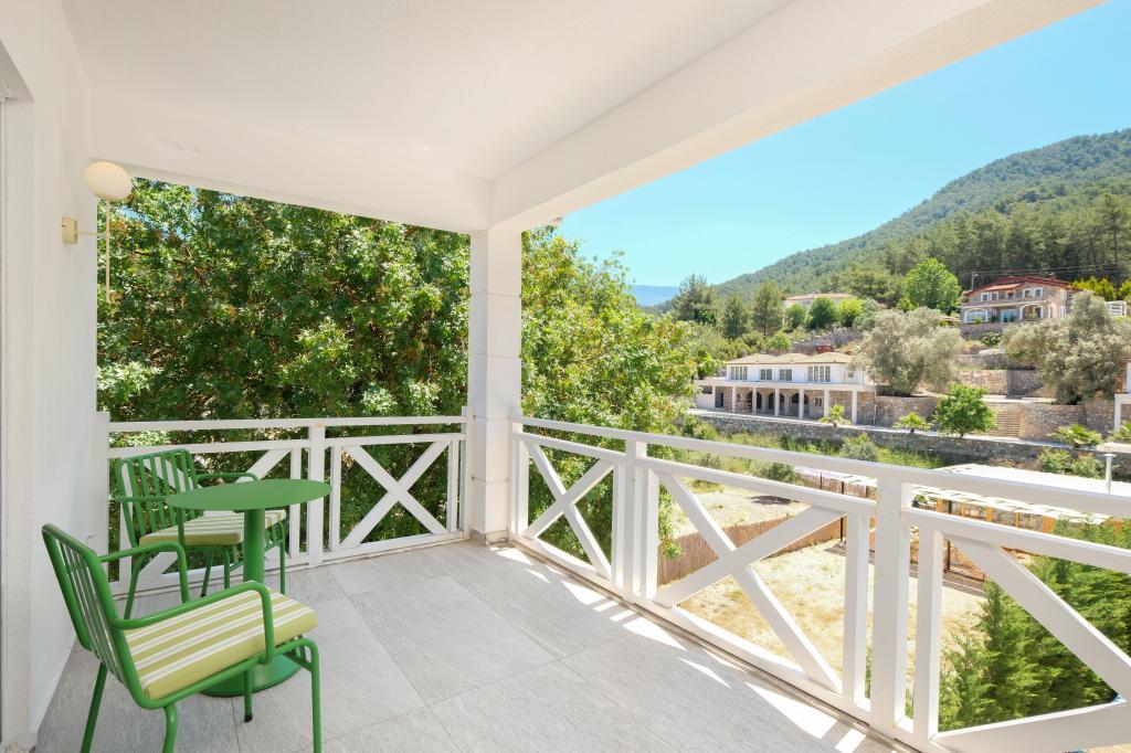 Tütsü Suites Kayaköy — 6