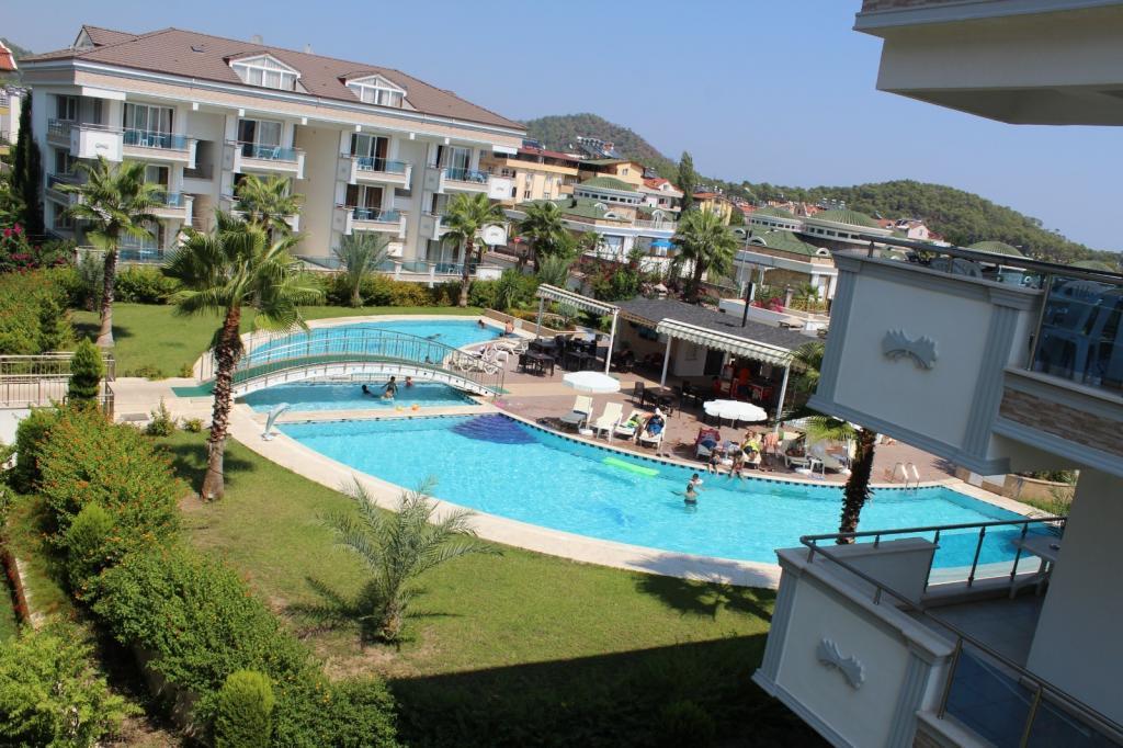 Tebriz Apart Kemer — 2