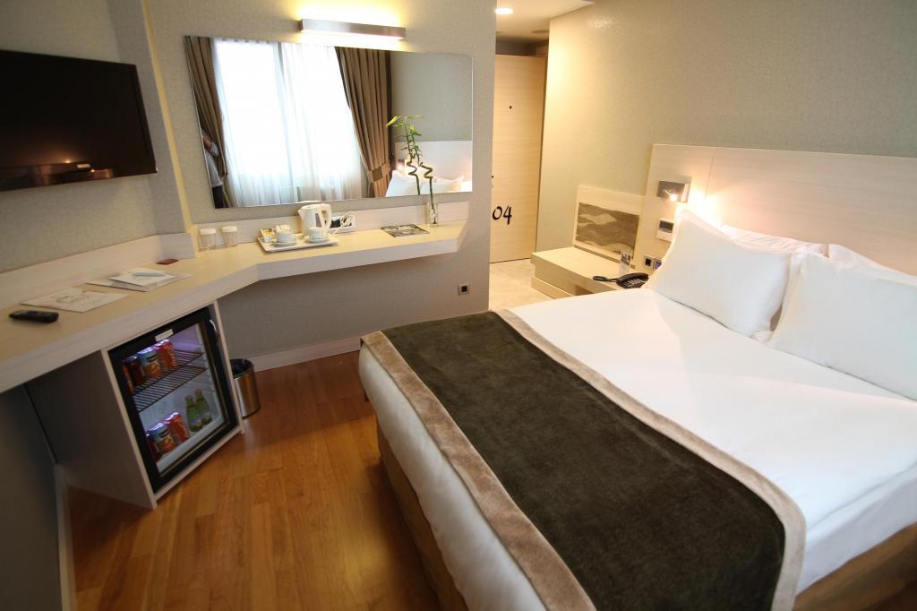 Troya Hotel Pera — 3
