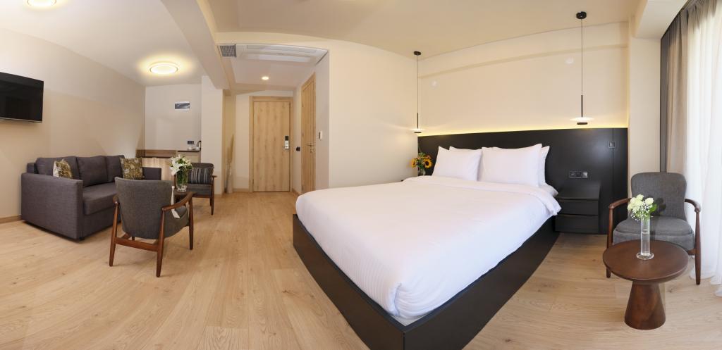 Venzi Ayayorgi Çeşme Adult Only +15 — 10