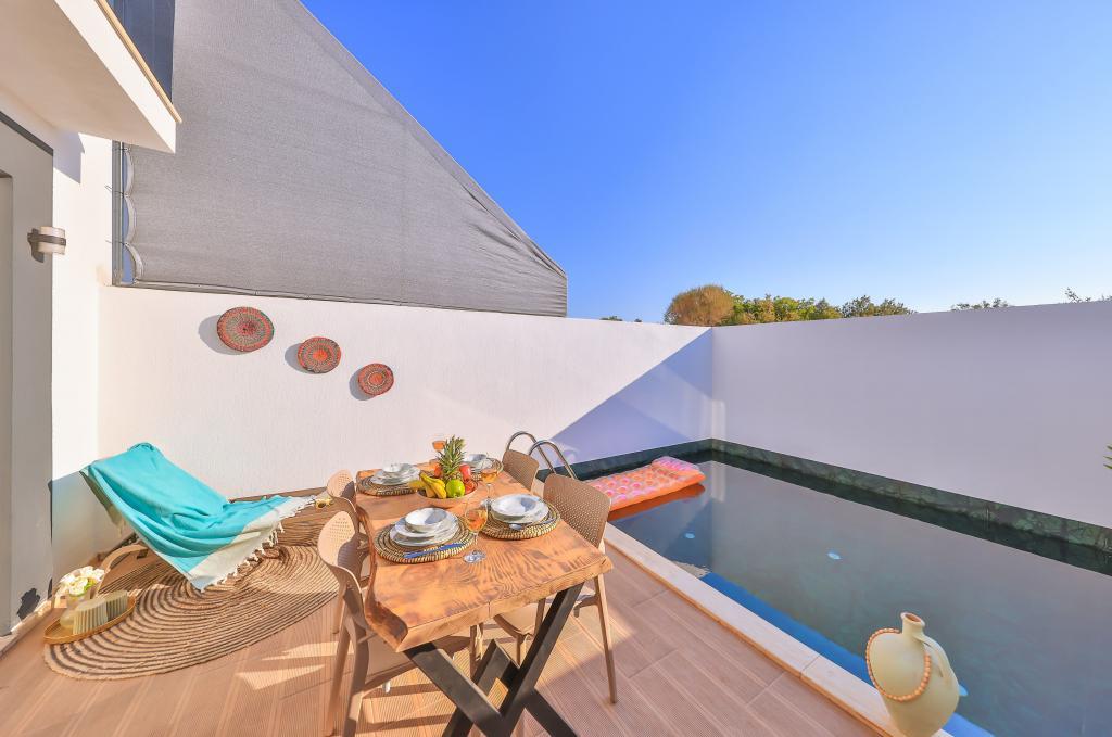 Villa Ay — 4