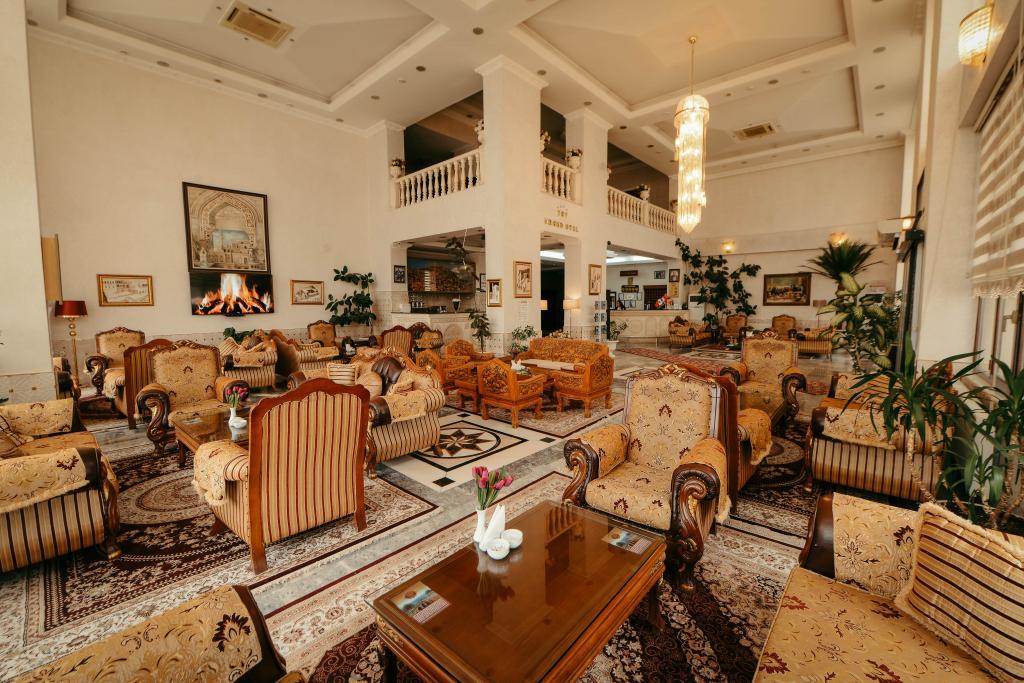 Yay Grand Otel — 6