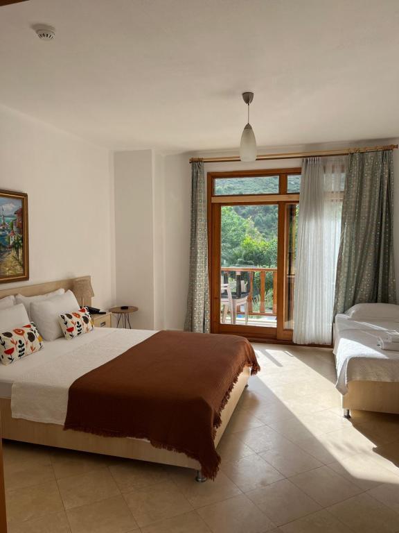 Yonca Butik Otel — 4