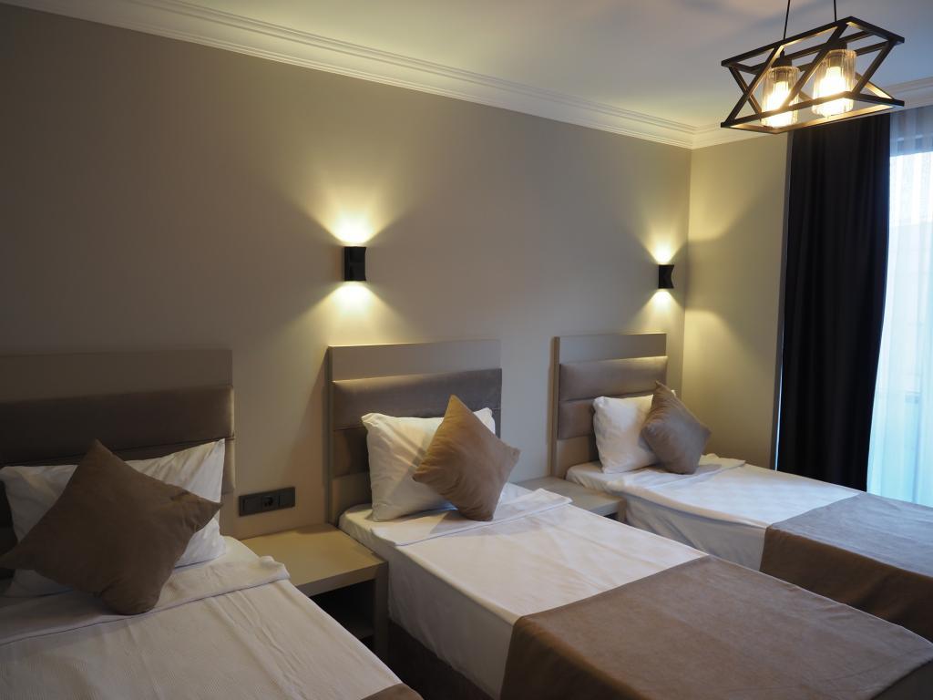 Zenia Otel — 9