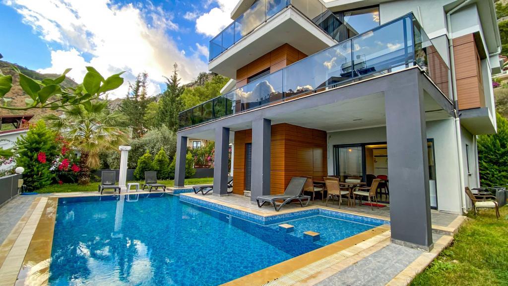 Zehra Villa — 5