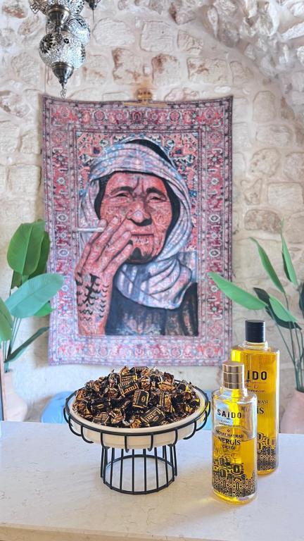 Zenobia Konak — 7
