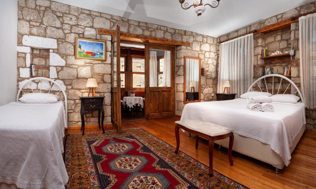 Flores Hotel Alaçatı — 3