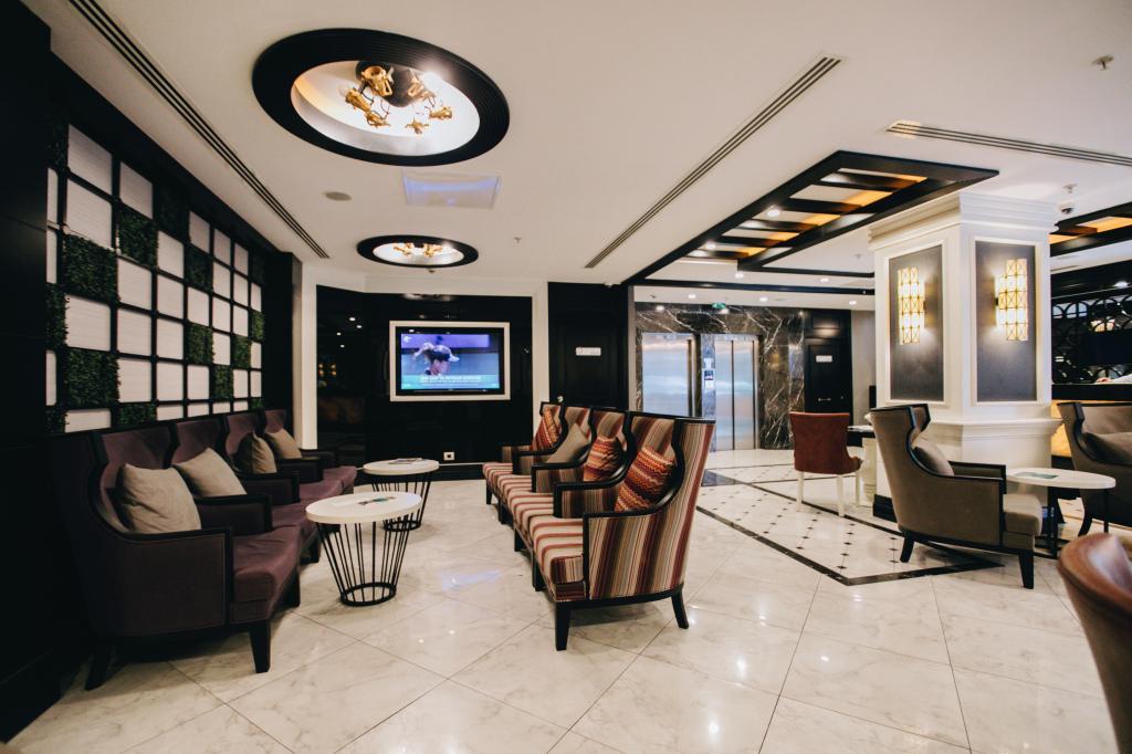 Mia Berre Hotel — 6