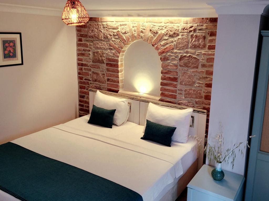 Cunda Rooms Otel — 6