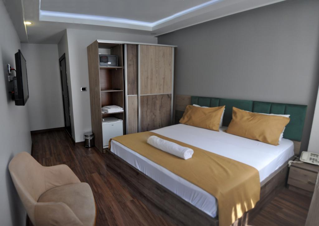 Waha Hotel — 5