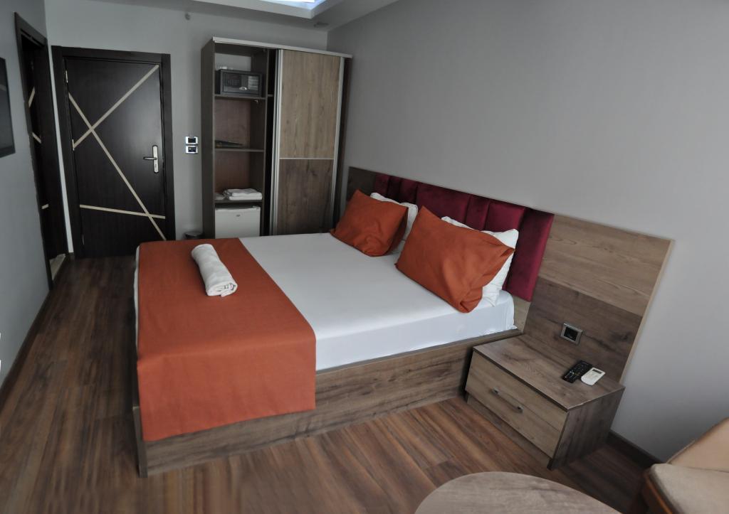 Waha Hotel — 2