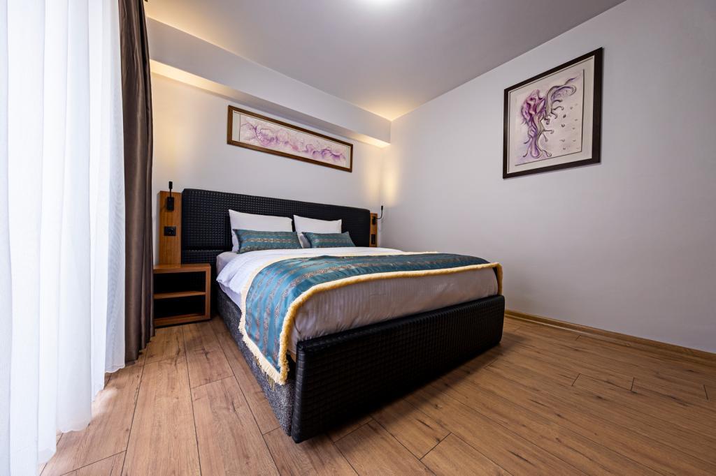 Madeen City Hotel — 9