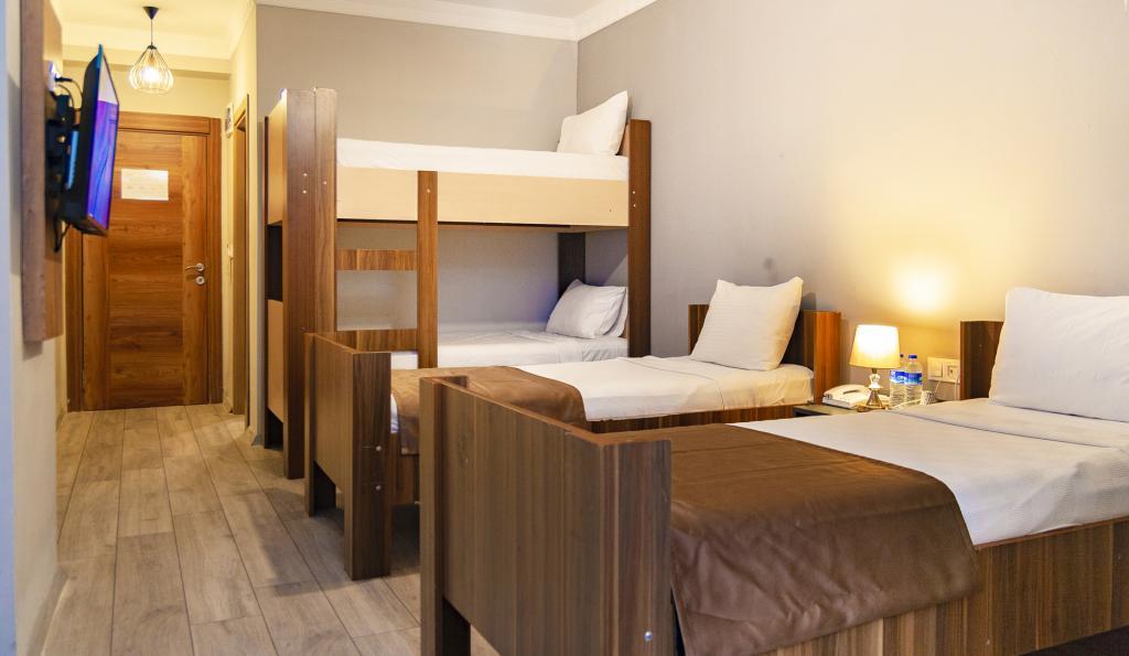 Privado Hotels — 10