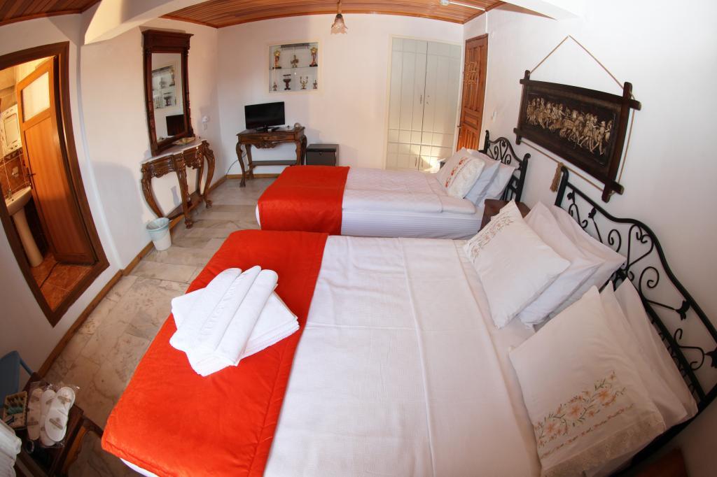 Antik Motel Alaçatı — 3