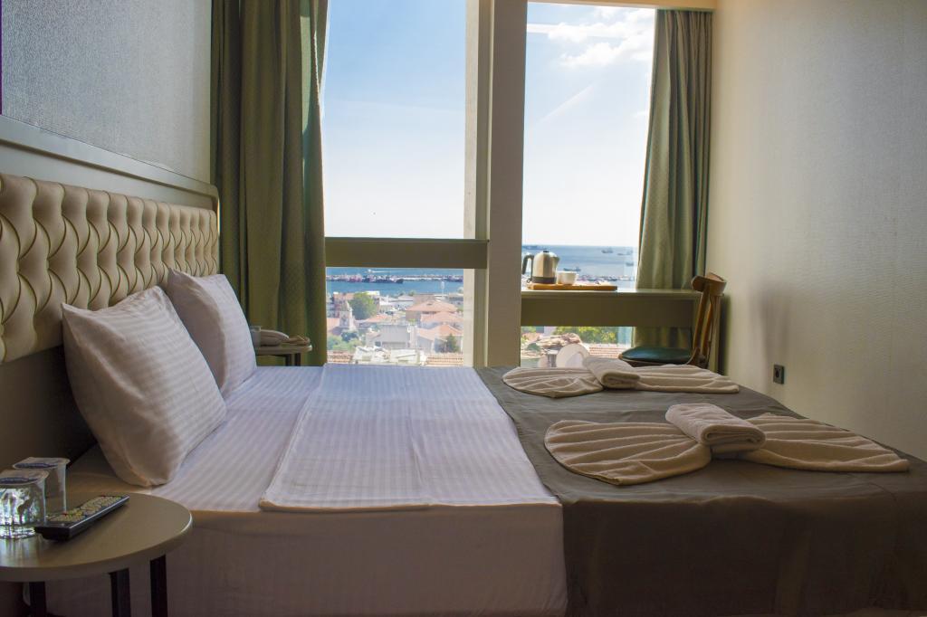 Mayer Hotel İstanbul — 8