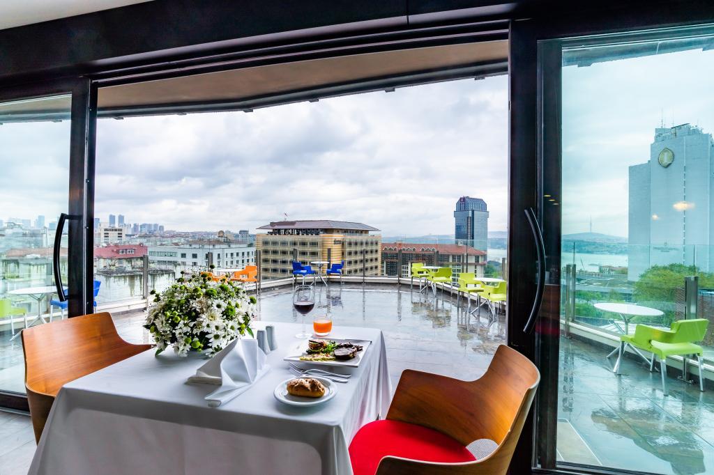 Point Hotel Taksim — 4