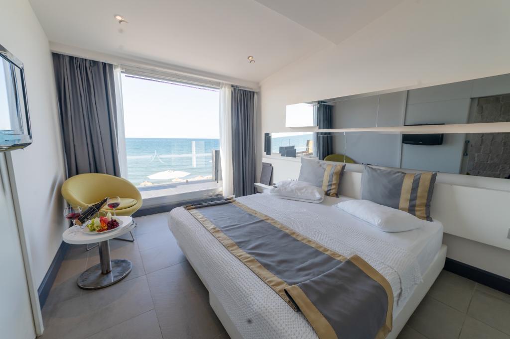 Atik Otel — 4