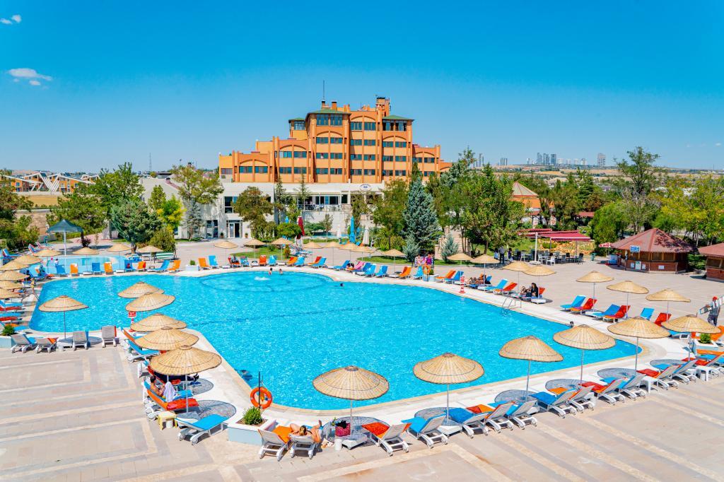 Patalya Lakeside Resort Hotel — 1