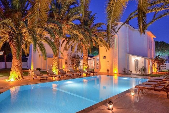 Villa Blanche Hotel Çeşme — 1