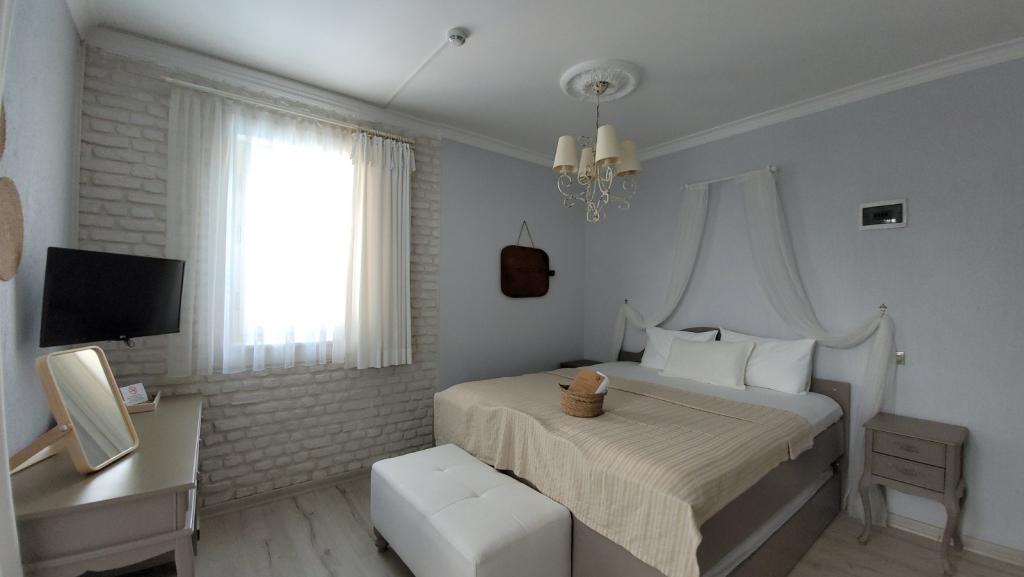 Karamela Otel — 2