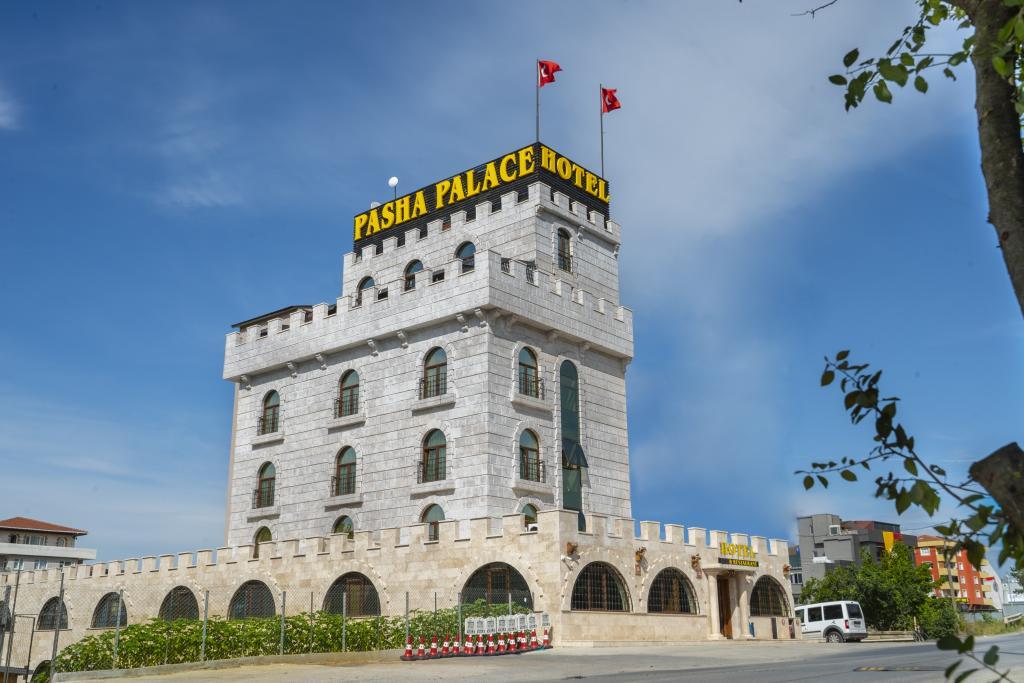 216 Pasha Palace Hotel Ataşehir — 2