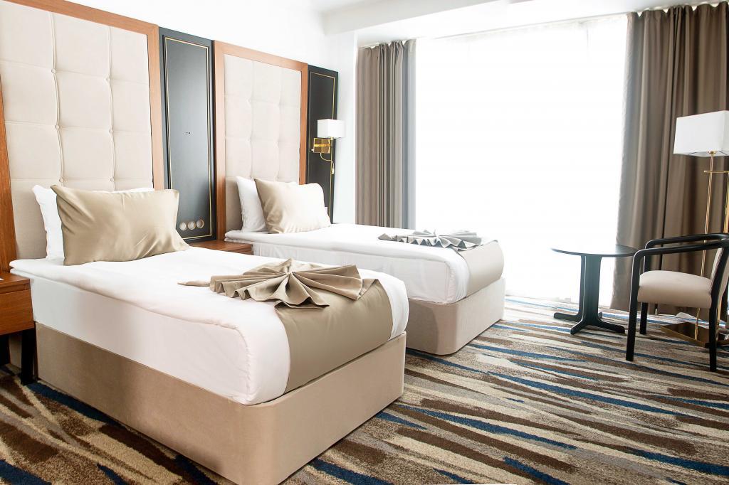 Shelter Inn Hotel & Spa — 9