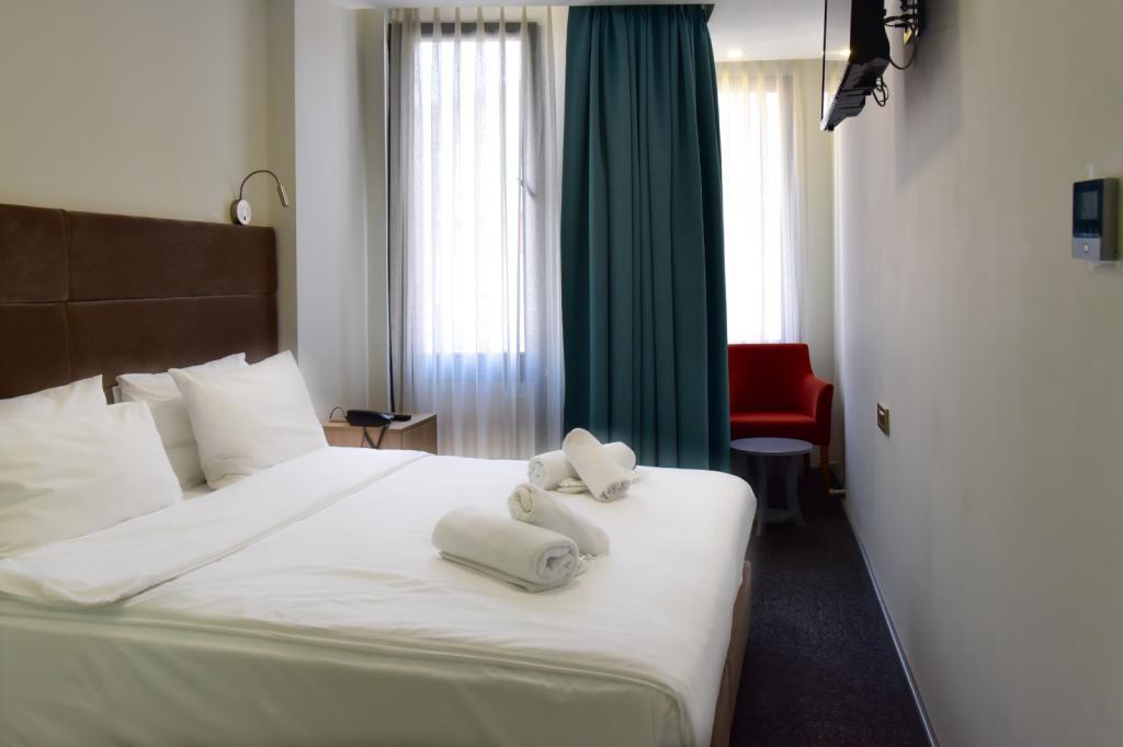 Hotel V Plus Special Category — 10