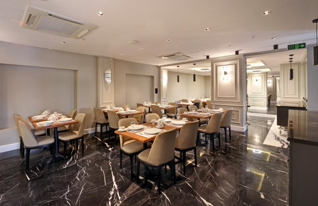 Dora Pera Hotel — 7