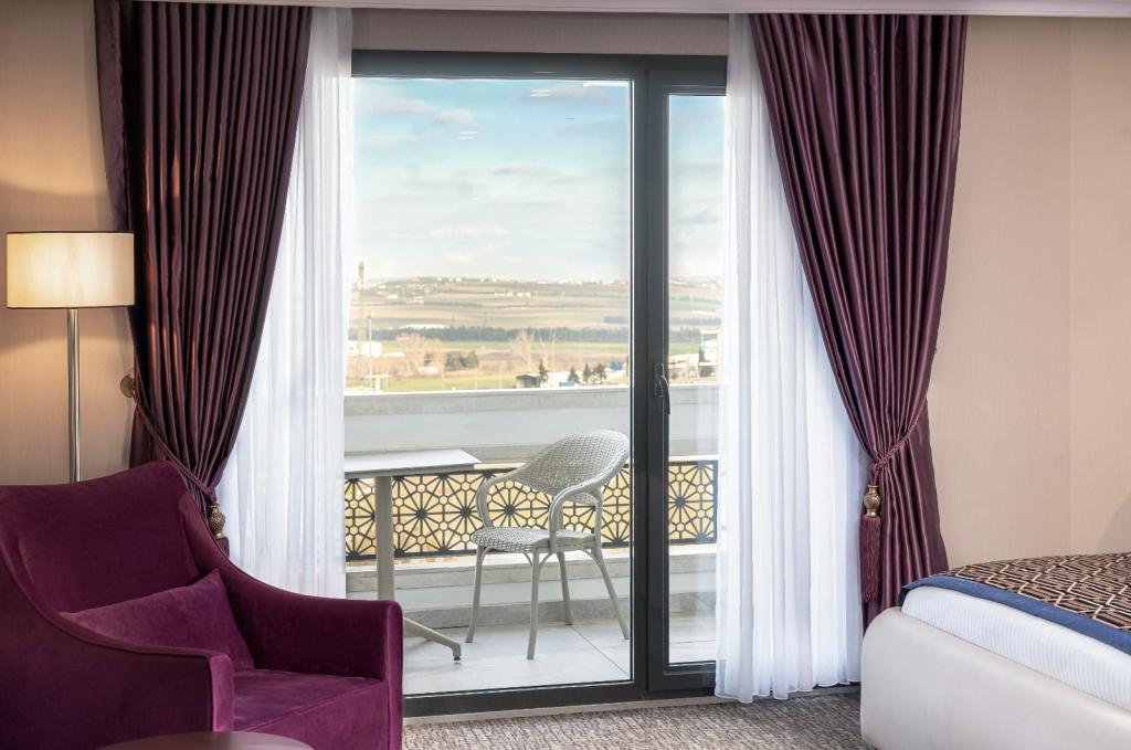 Ramada Plaza By Wyndham Silivri — 4