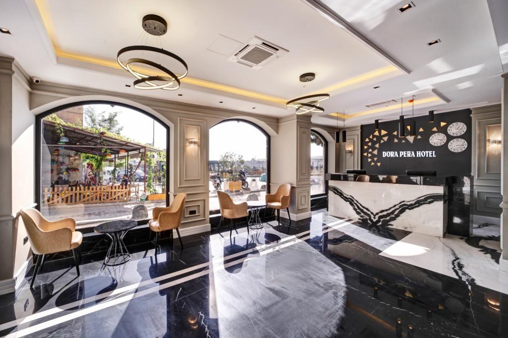 Dora Pera Hotel — 4