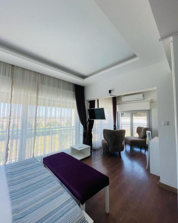 Parlement Otel Güzelbahçe — 7