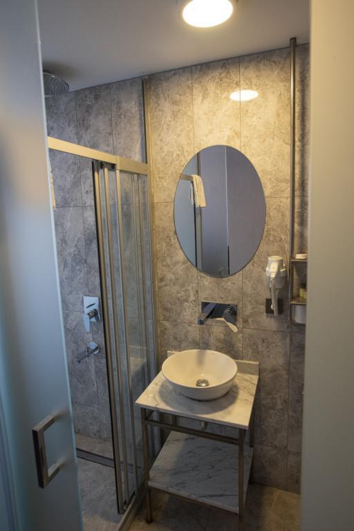 Hotel V Plus Special Category — 3