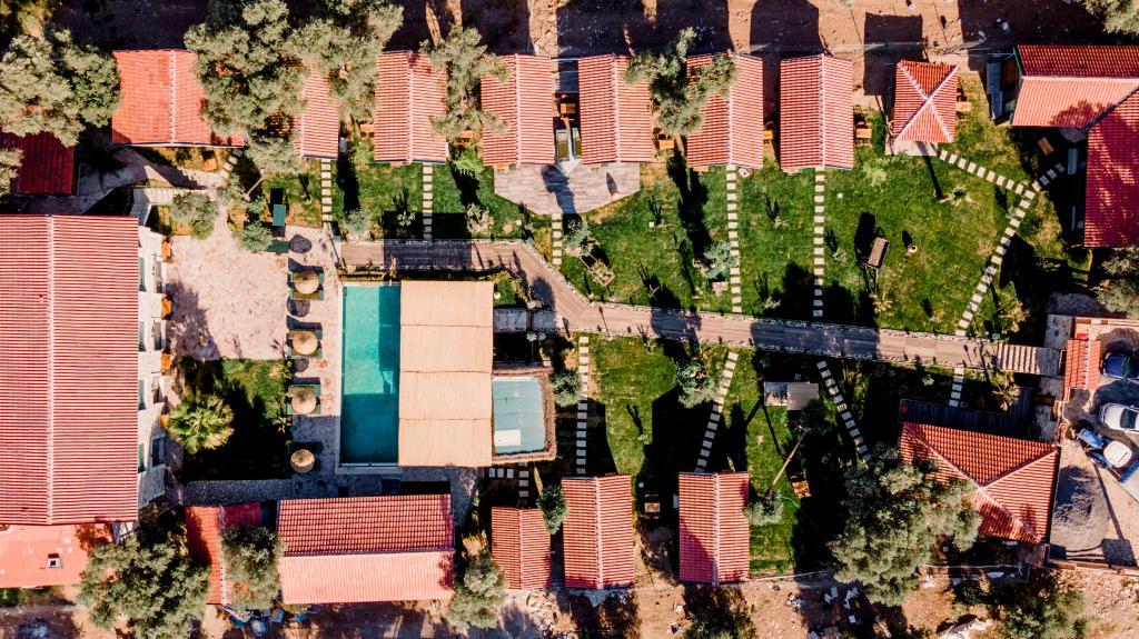 Serender Bungalov Otel Foça — 3