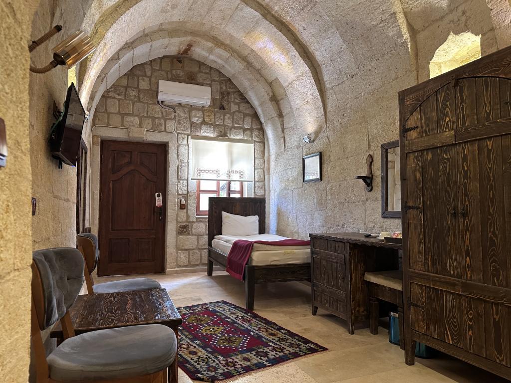 Under Cave Hotel — 6